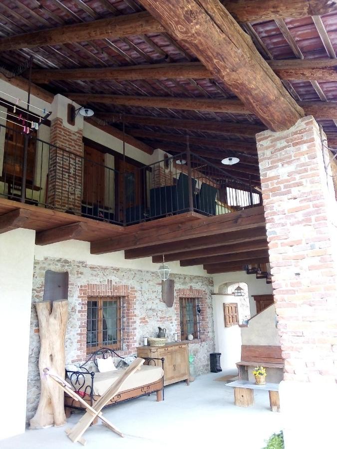 B&B Cascina Dell'Eco Busca Exterior foto